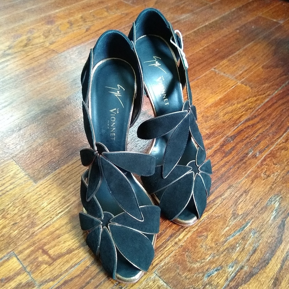 NIB Giuseppe Zanotti for Vionnet heels - Picture 2 of 8